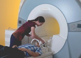 МРТ при нейроваскулярном конфликте